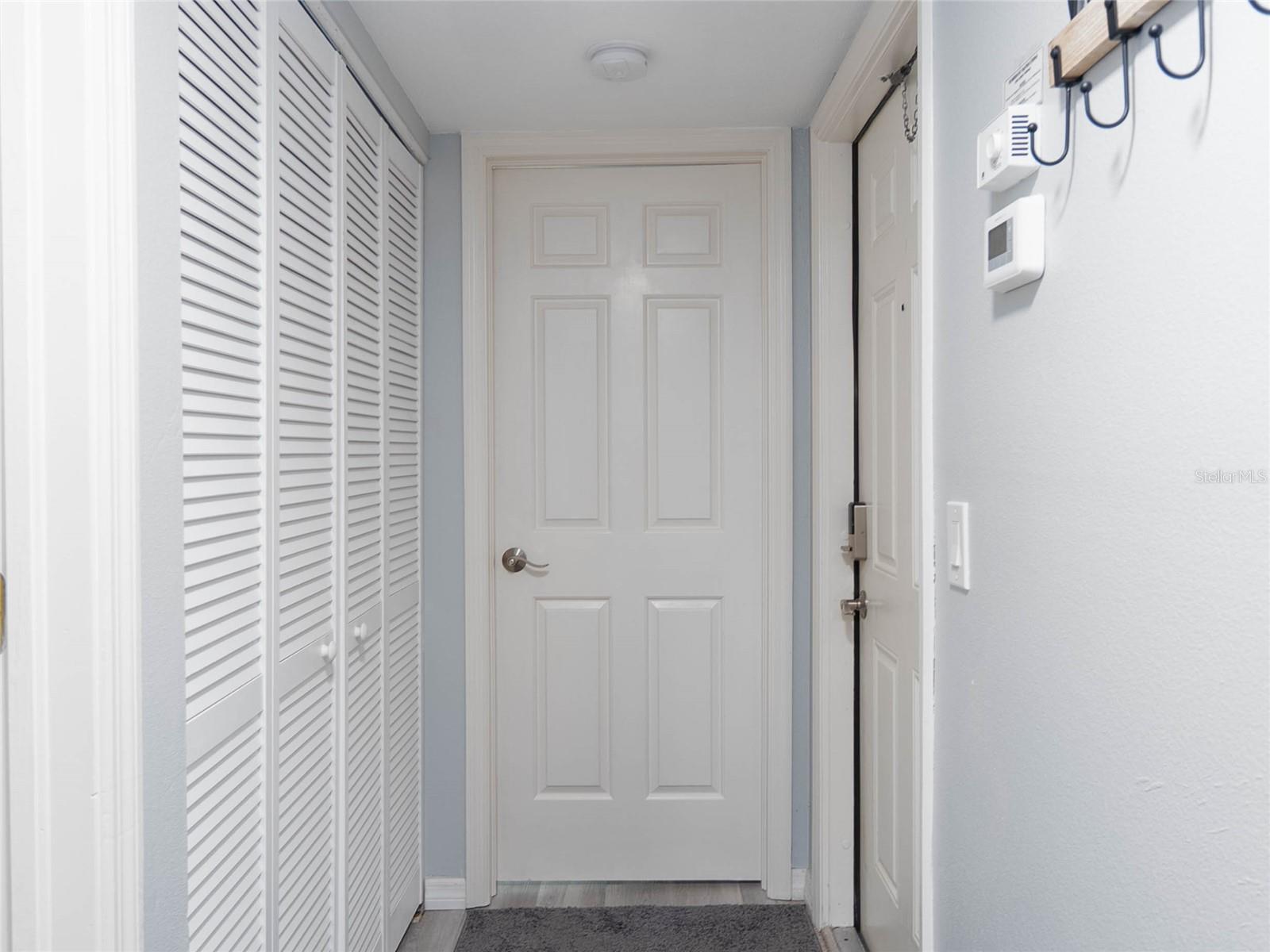 Image 10 of 44 For 4410 Warren Avenue 216