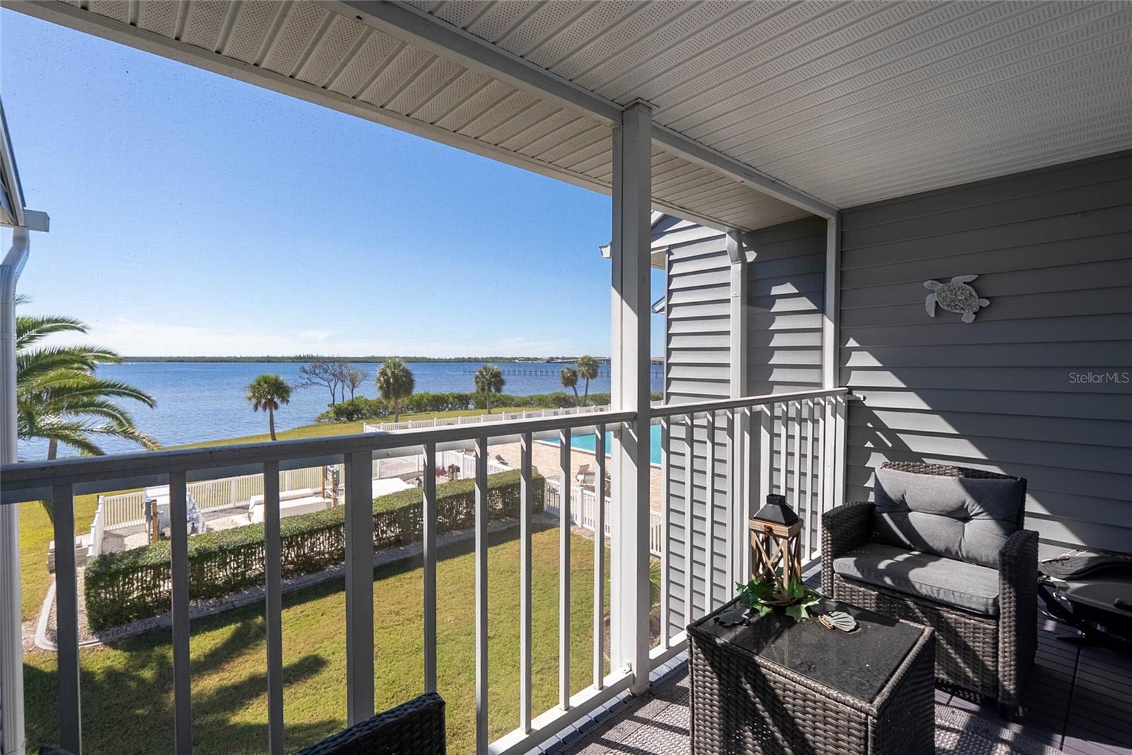 Image 27 of 44 For 4410 Warren Avenue 216