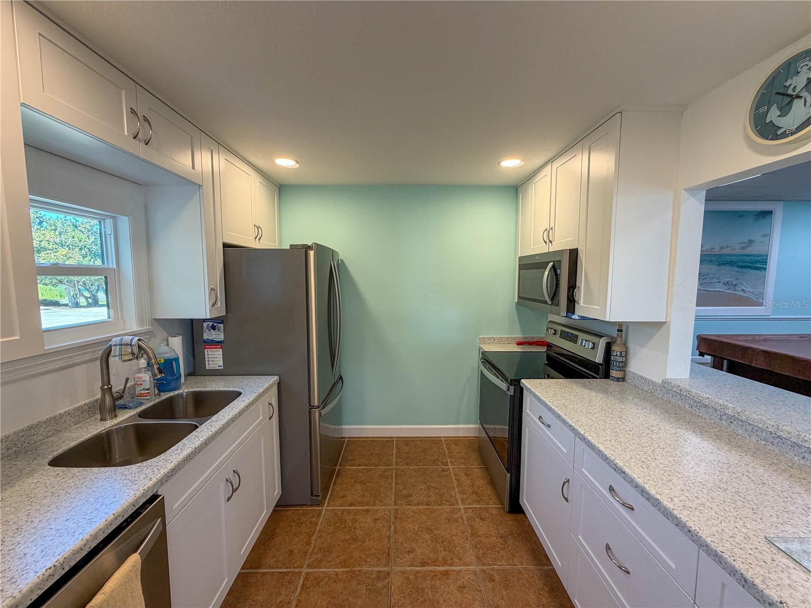 Image 42 of 44 For 4410 Warren Avenue 216