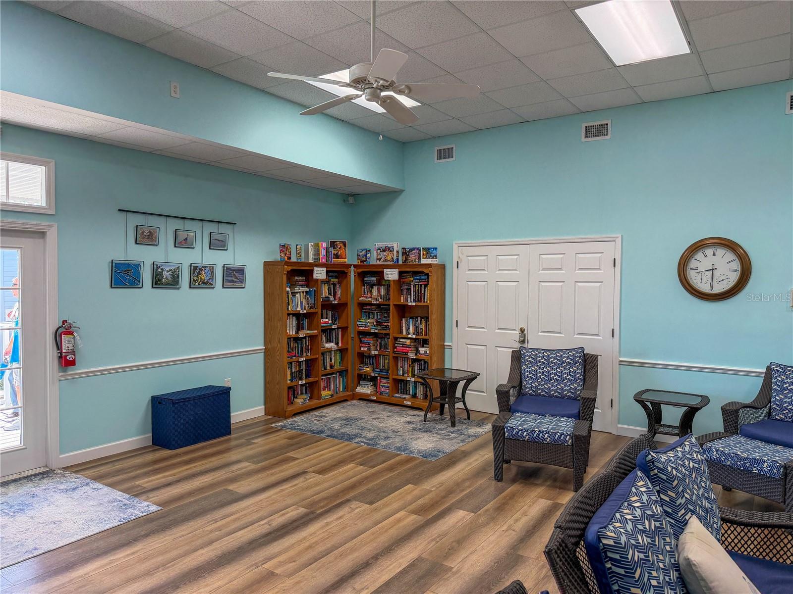 Image 44 of 44 For 4410 Warren Avenue 216