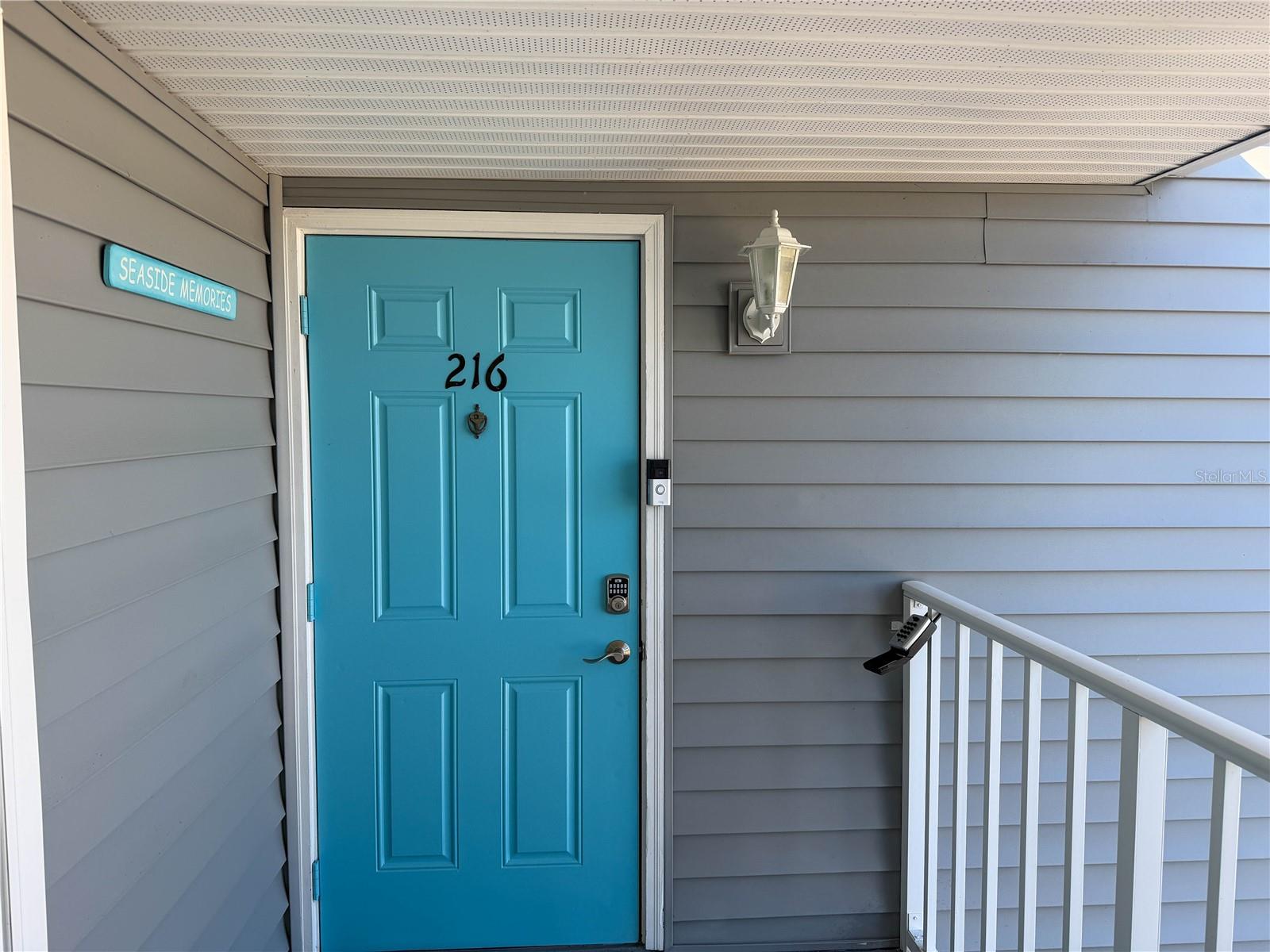 Image 8 of 44 For 4410 Warren Avenue 216