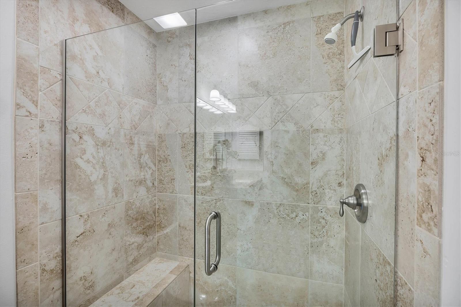 Image 25 of 40 For 370 Three Lakes Lane F