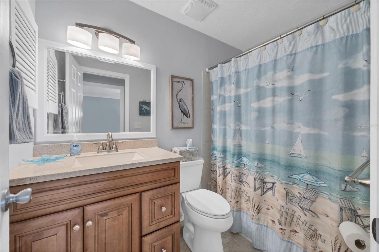 Image 28 of 40 For 370 Three Lakes Lane F