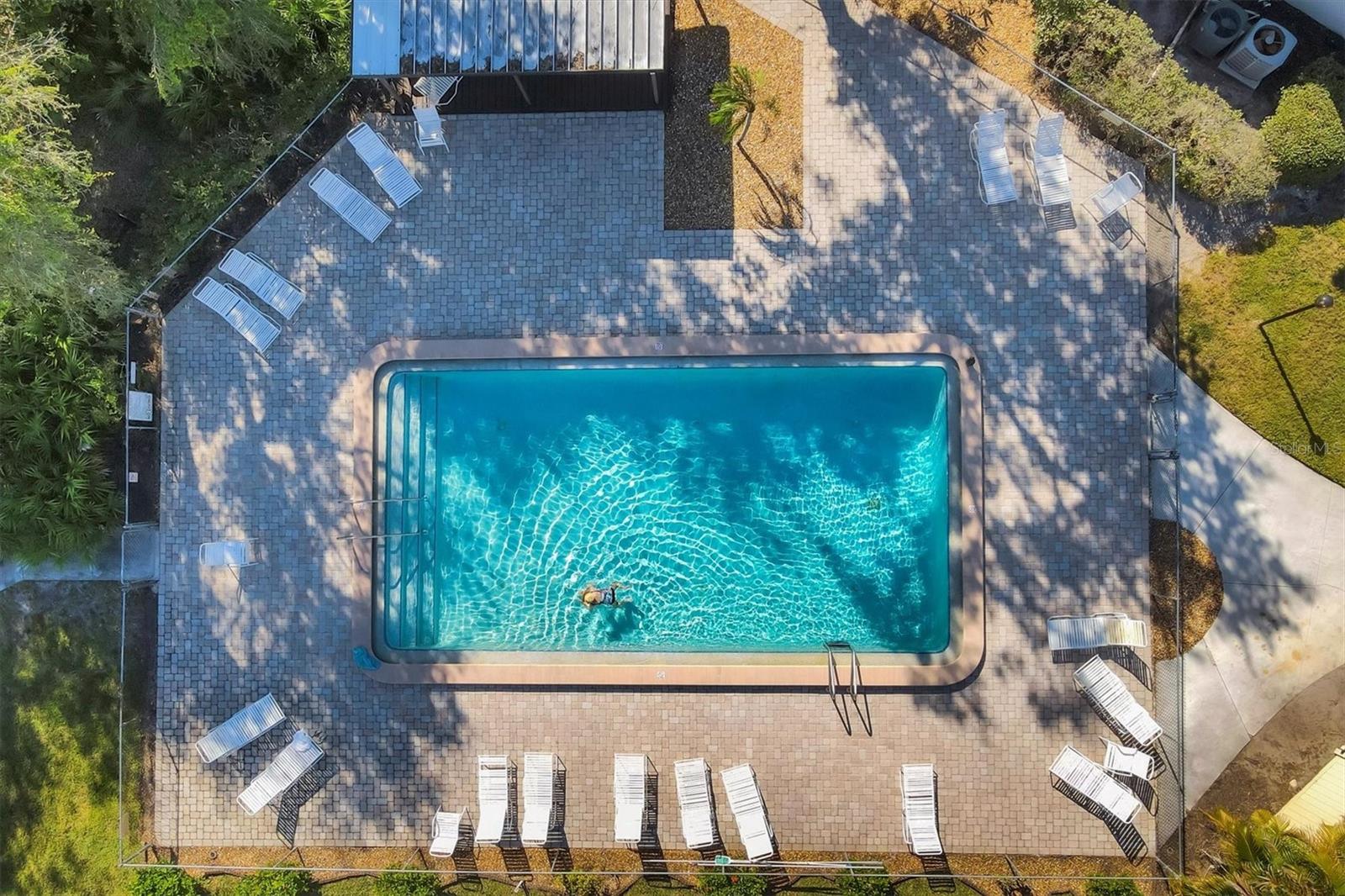 Image 33 of 40 For 370 Three Lakes Lane F