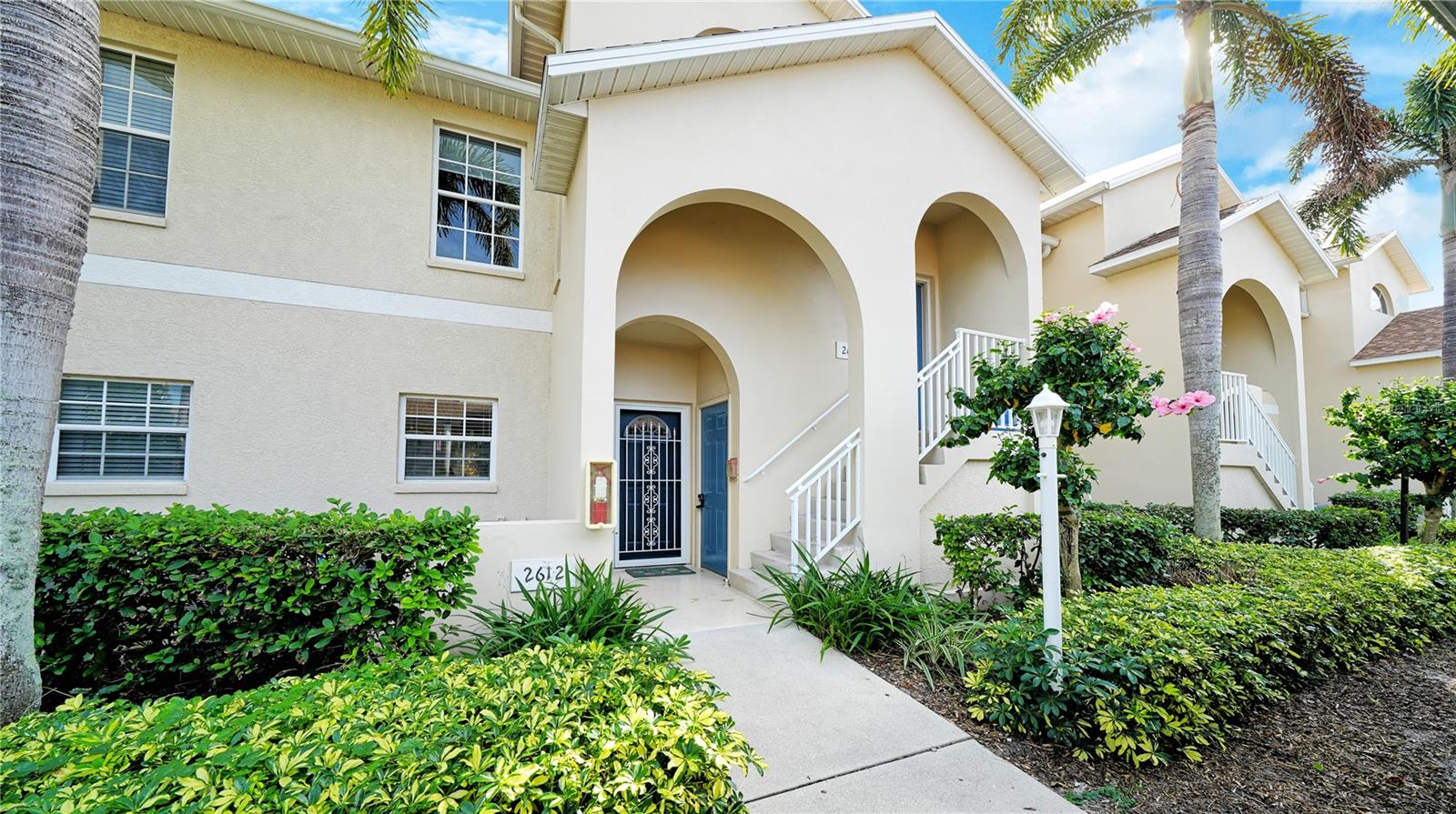 Image 2 of 32 For 4250 Players Place 2612