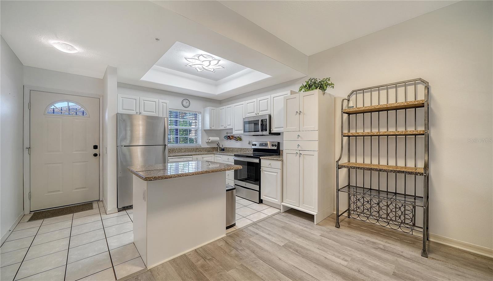 Image 8 of 32 For 4250 Players Place 2612