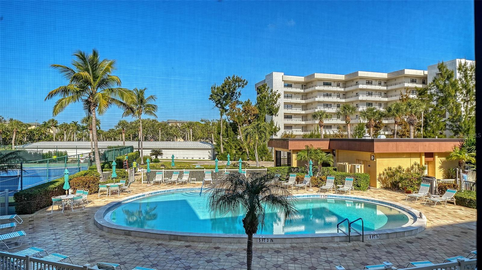 Image 34 of 69 For 8773 Midnight Pass Road 204g