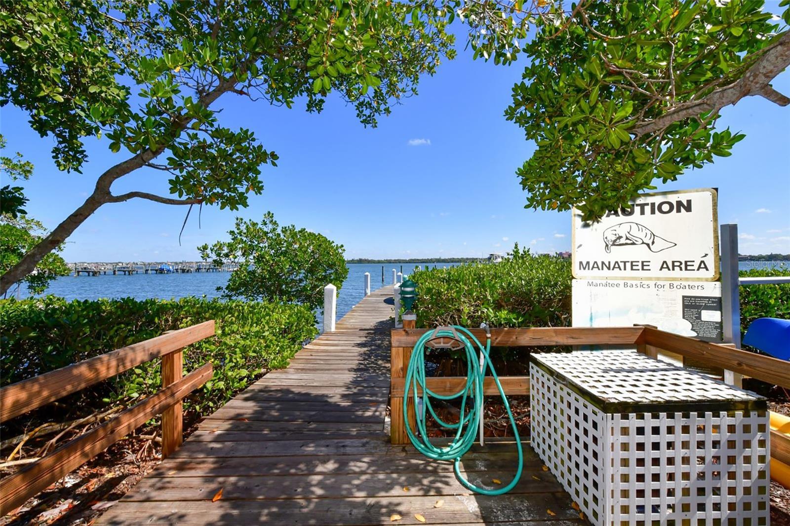 Image 49 of 69 For 8773 Midnight Pass Road 204g