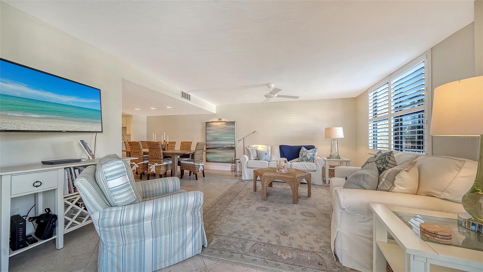 Image 7 of 69 For 8773 Midnight Pass Road 204g