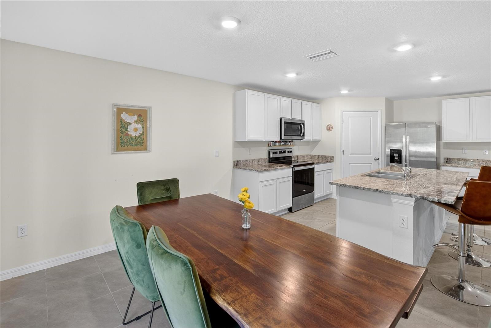 Image 12 of 41 For 7751 Rosewood Garden Loop