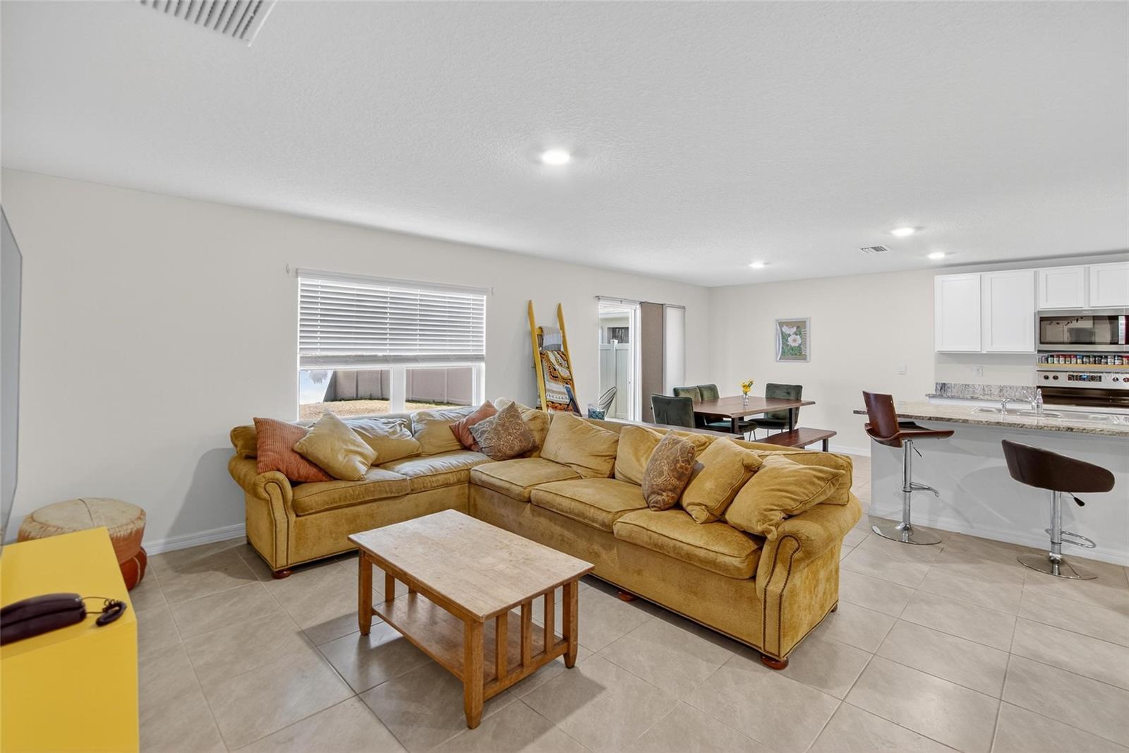 Image 13 of 41 For 7751 Rosewood Garden Loop