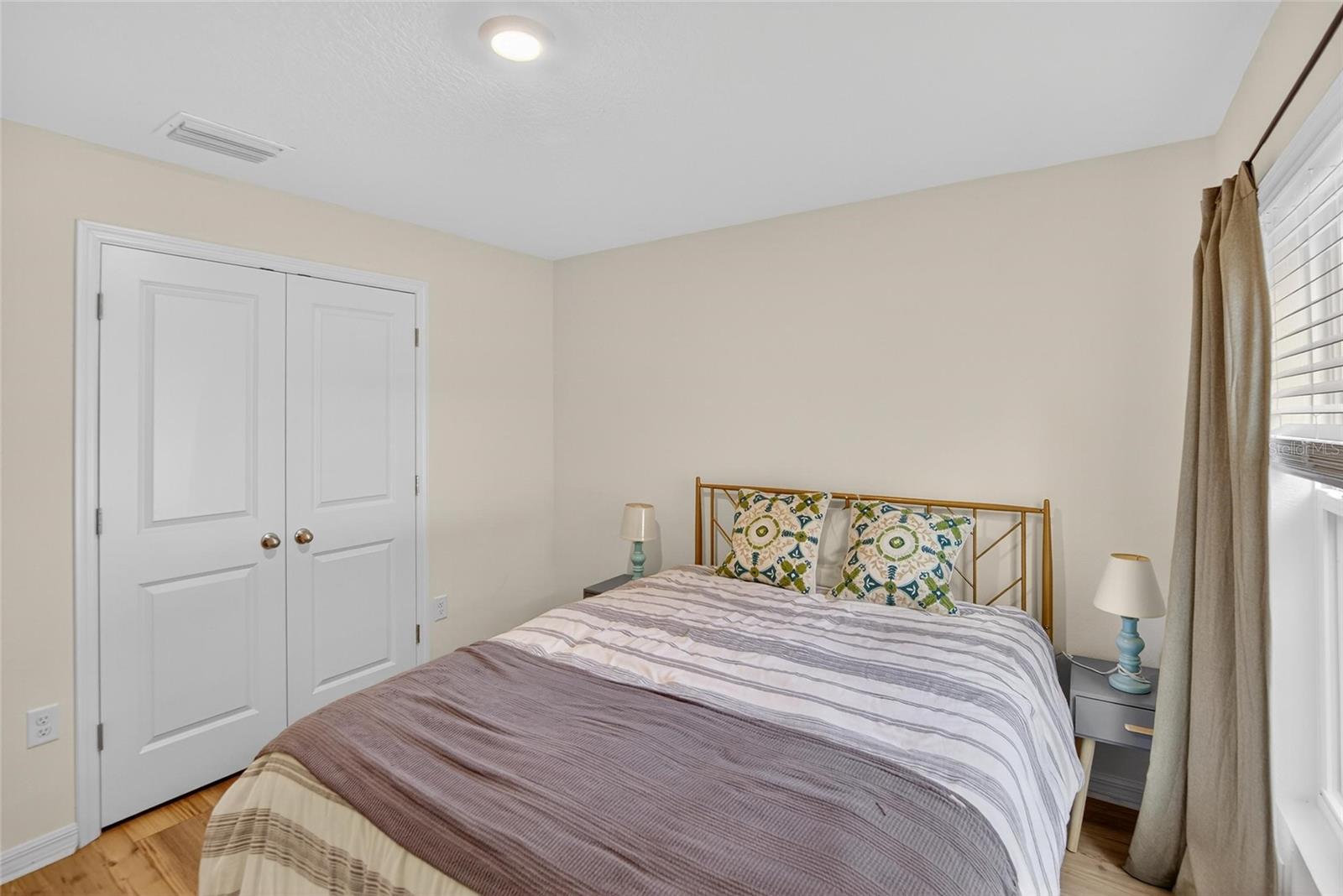 Image 16 of 41 For 7751 Rosewood Garden Loop