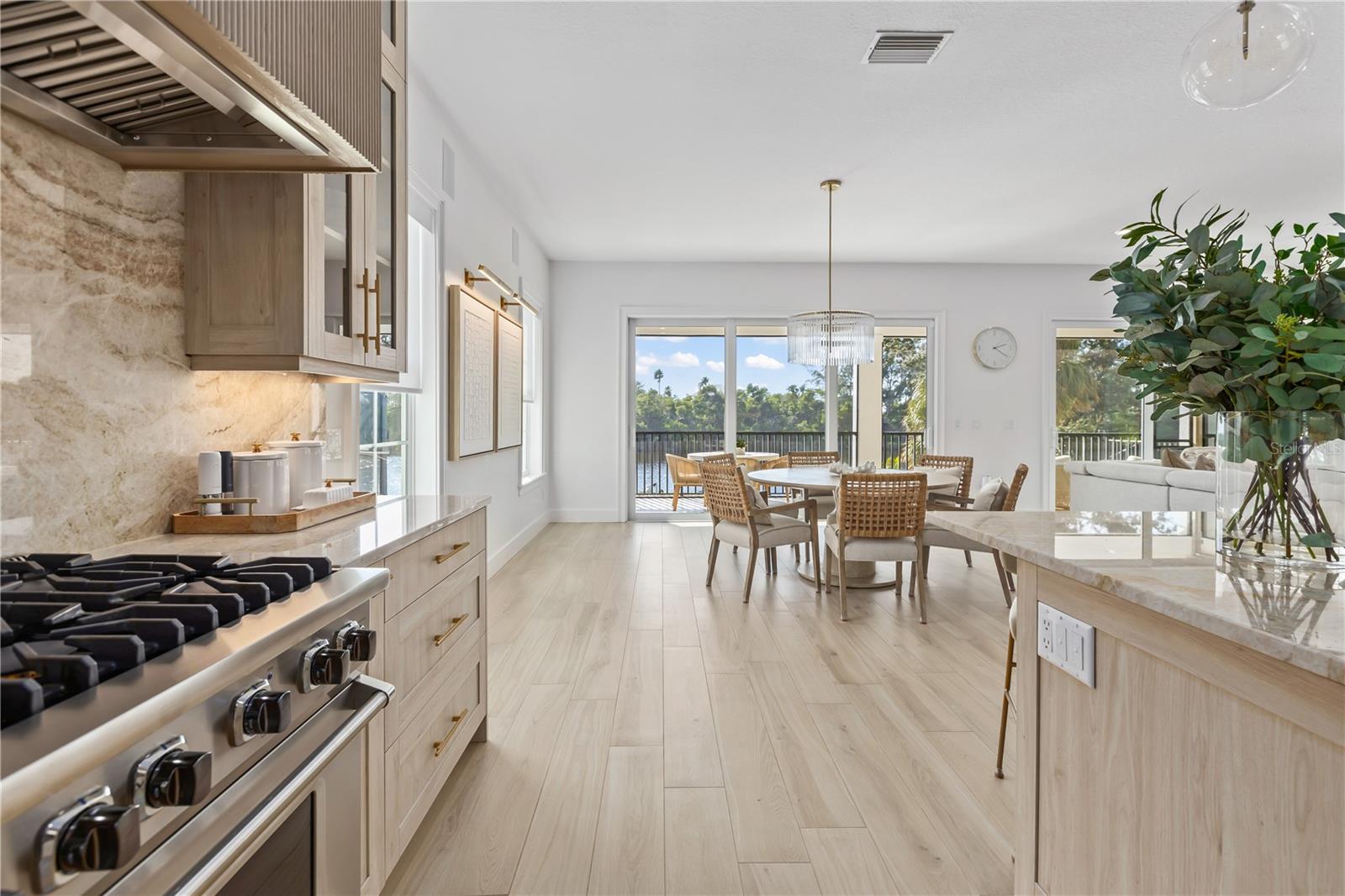 Image 13 of 67 For 8008 Midnight Pass Road