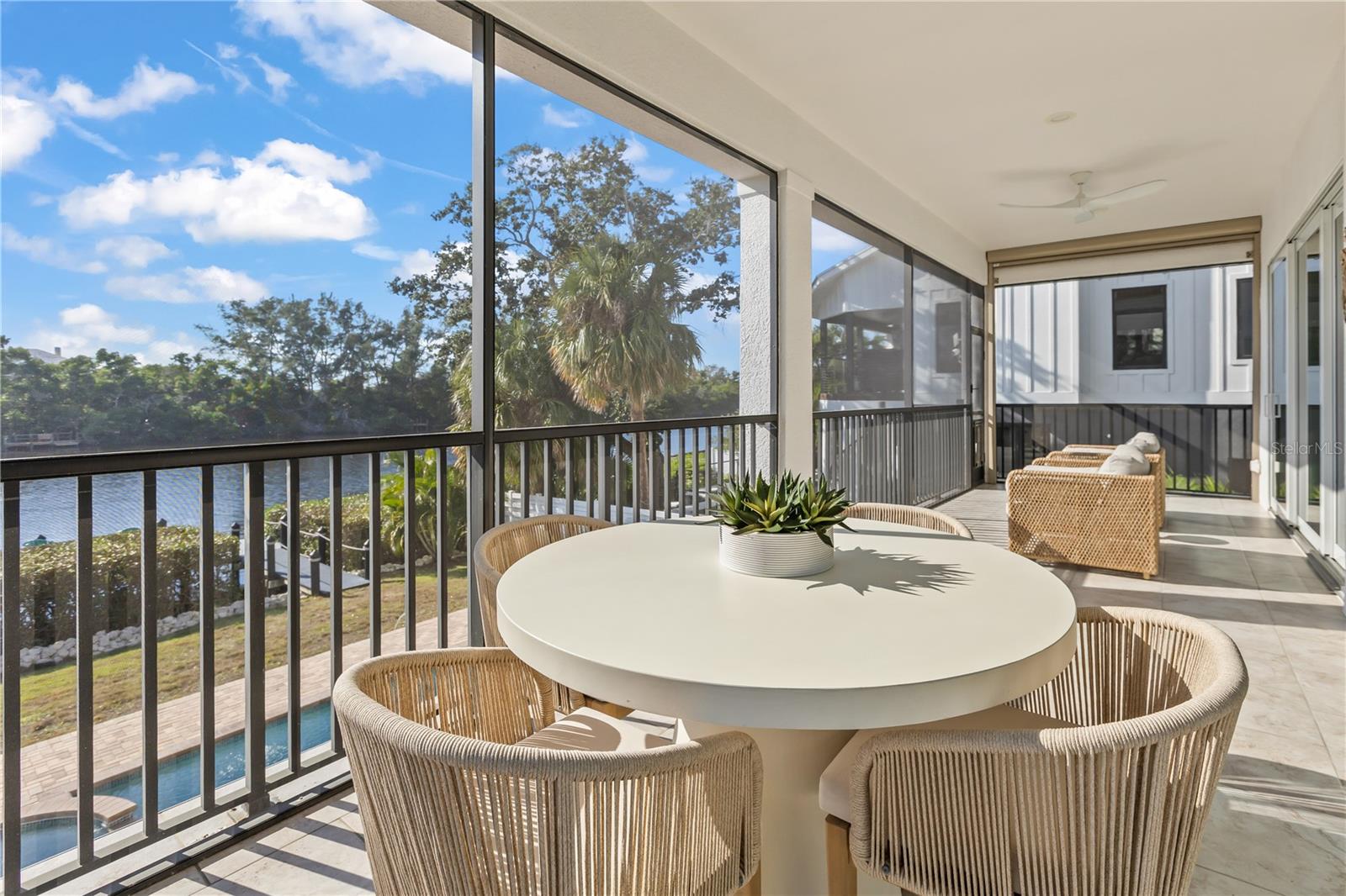 Image 20 of 67 For 8008 Midnight Pass Road