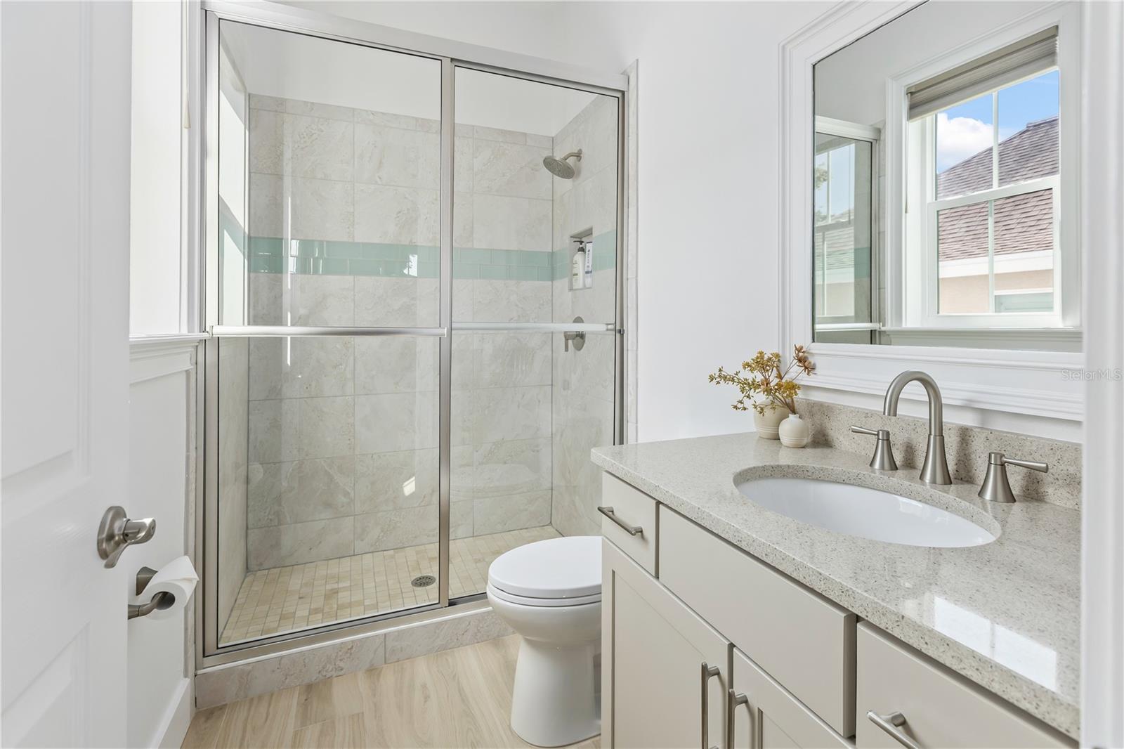 Image 35 of 67 For 8008 Midnight Pass Road