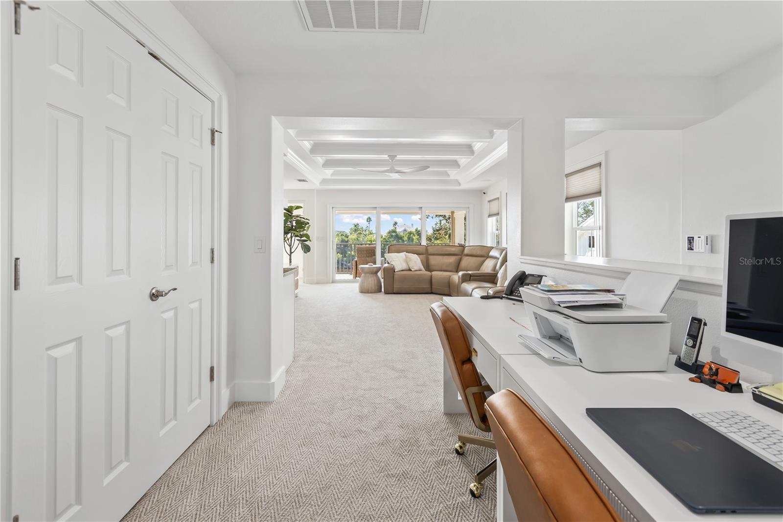 Image 40 of 67 For 8008 Midnight Pass Road