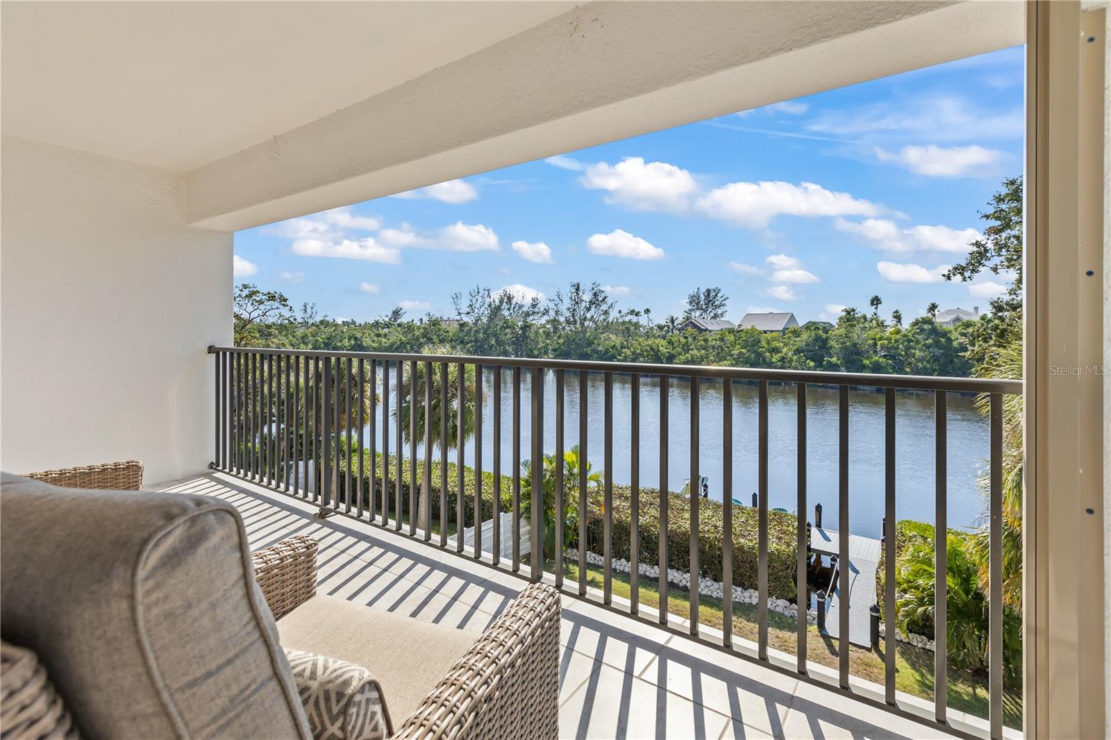 Image 41 of 67 For 8008 Midnight Pass Road