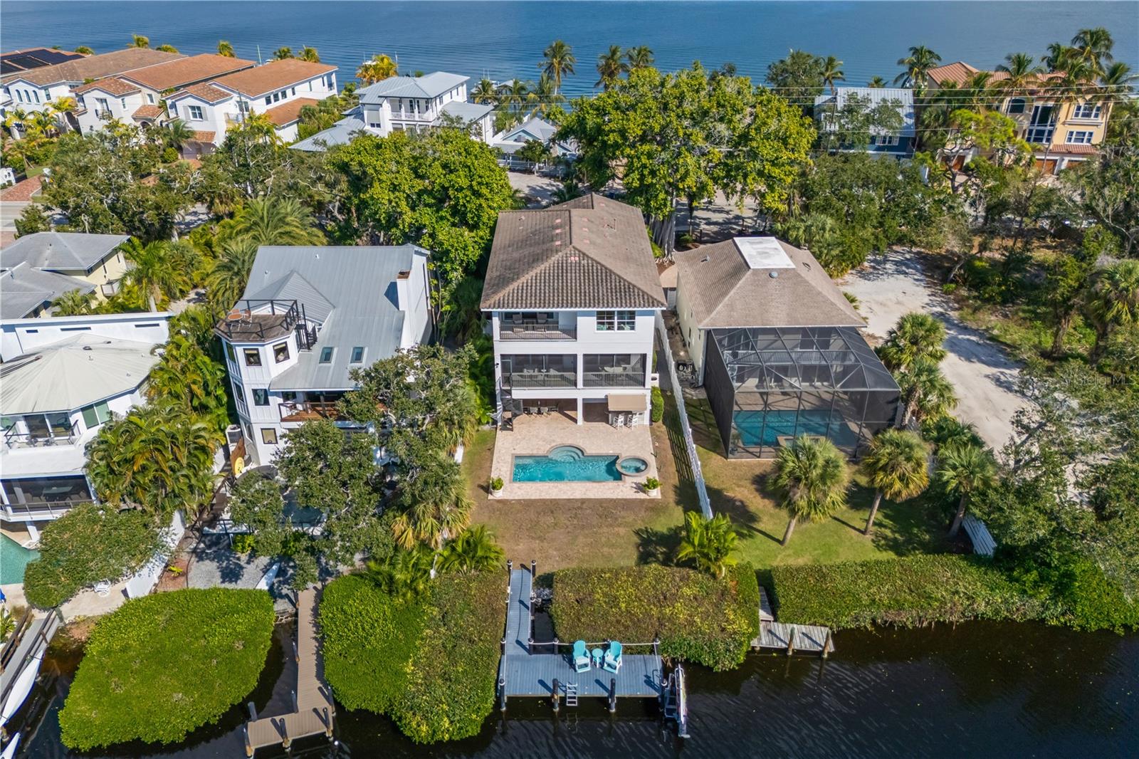 Image 64 of 67 For 8008 Midnight Pass Road