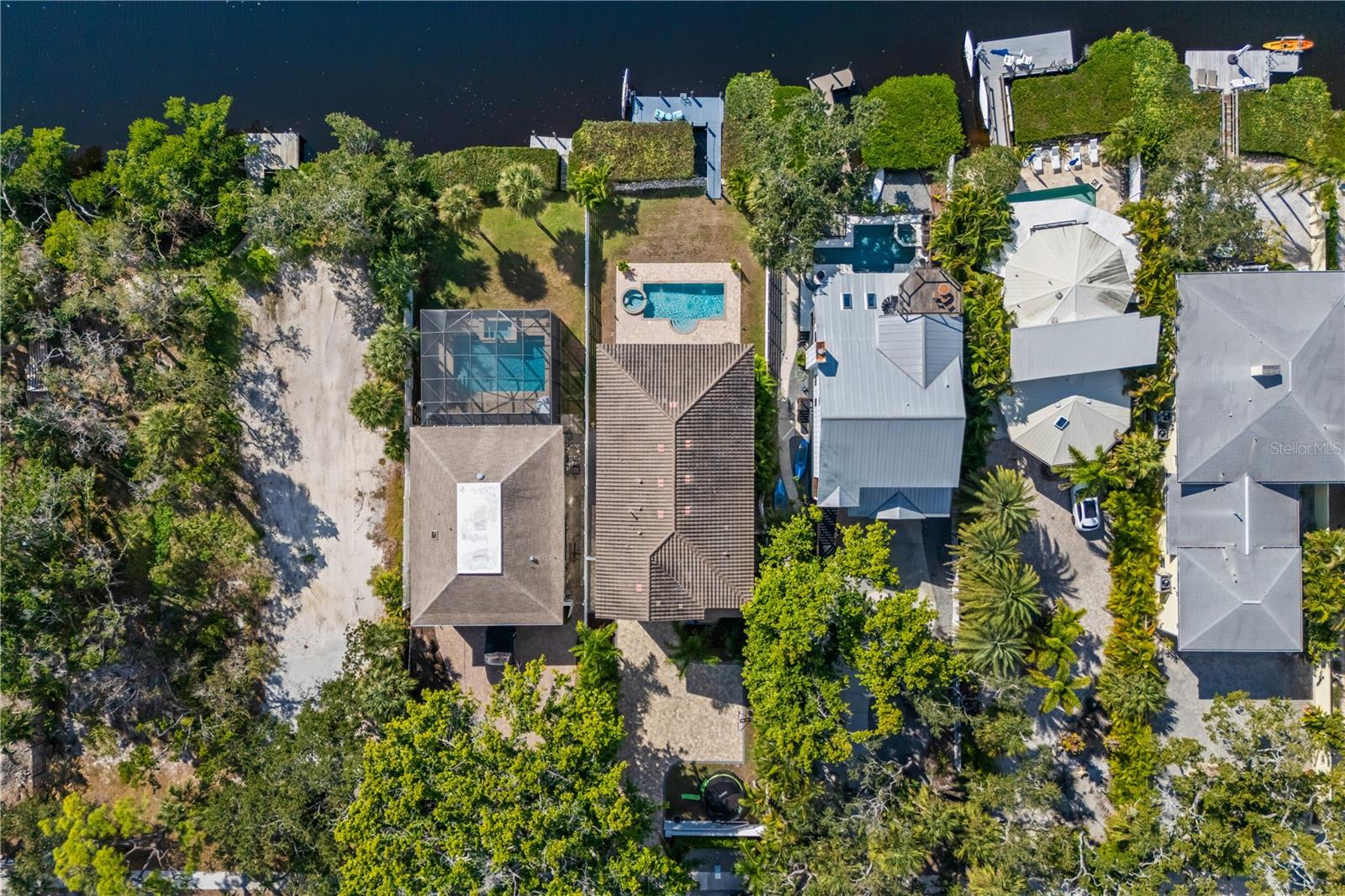 Image 66 of 67 For 8008 Midnight Pass Road