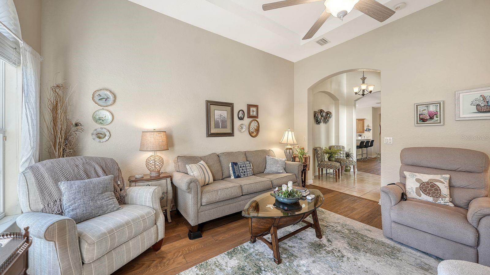 Image 5 of 34 For 7810 33rd Street E