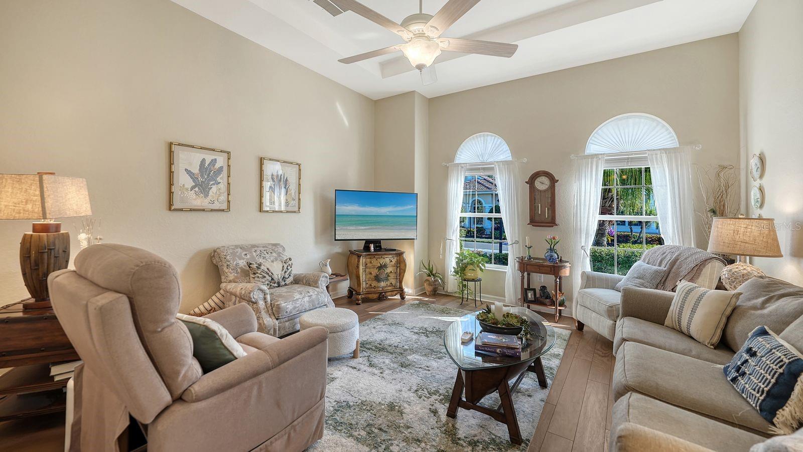 Image 6 of 34 For 7810 33rd Street E