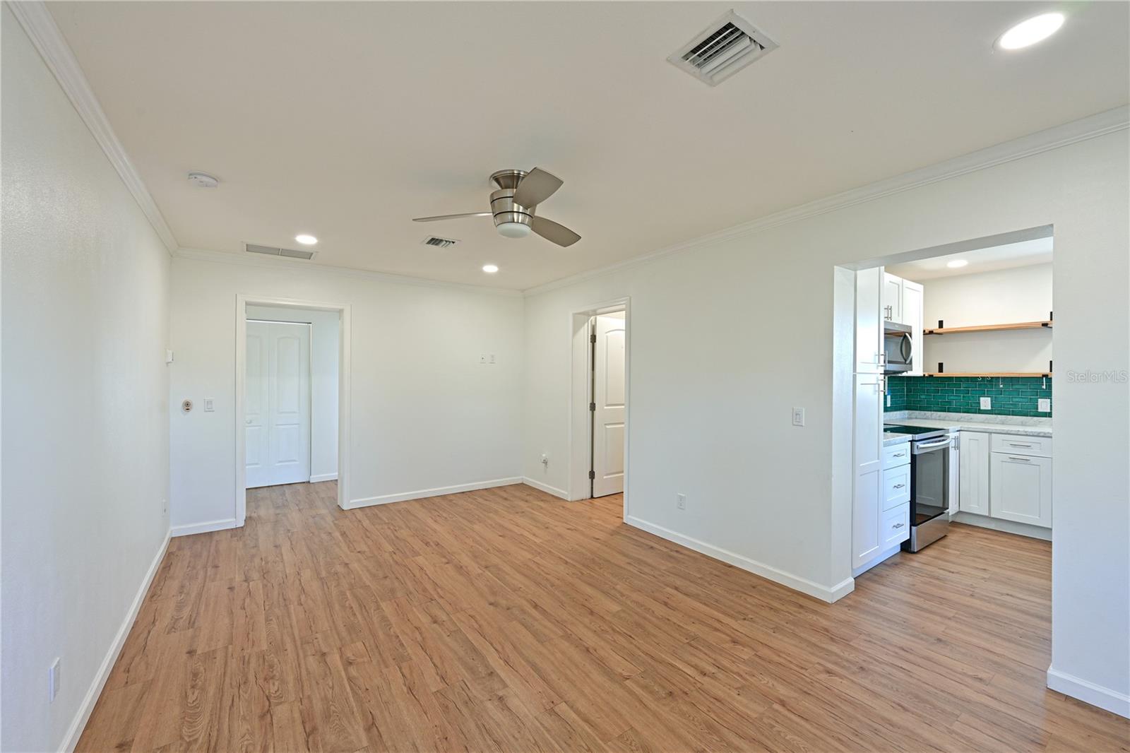 Image 11 of 29 For 1712 63rd Avenue W