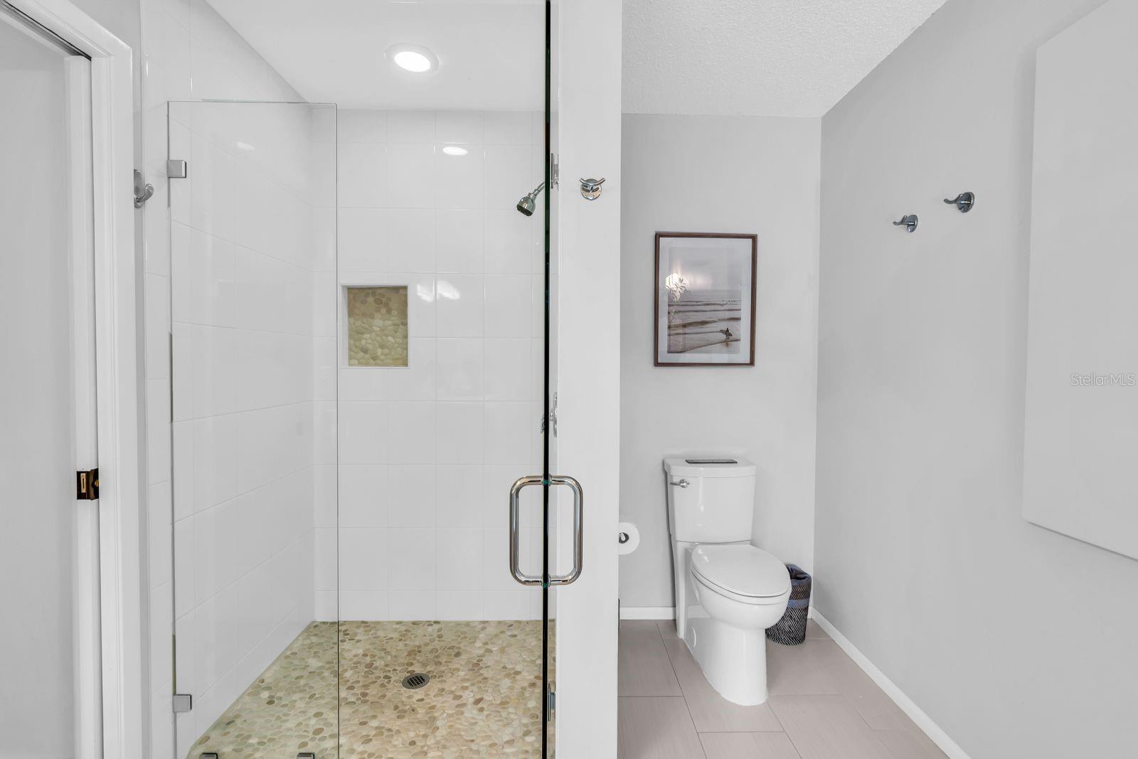 Image 32 of 53 For 1046 Greystone Lane