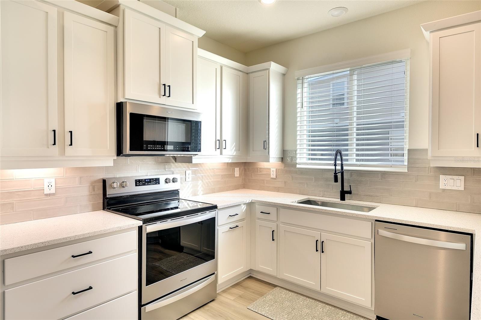 Image 16 of 30 For 11507 Gallatin Trail