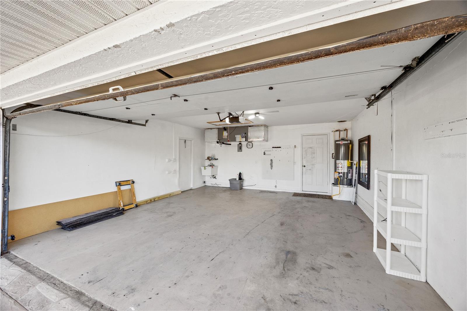 Image 10 of 45 For 2108 Nuremberg Boulevard