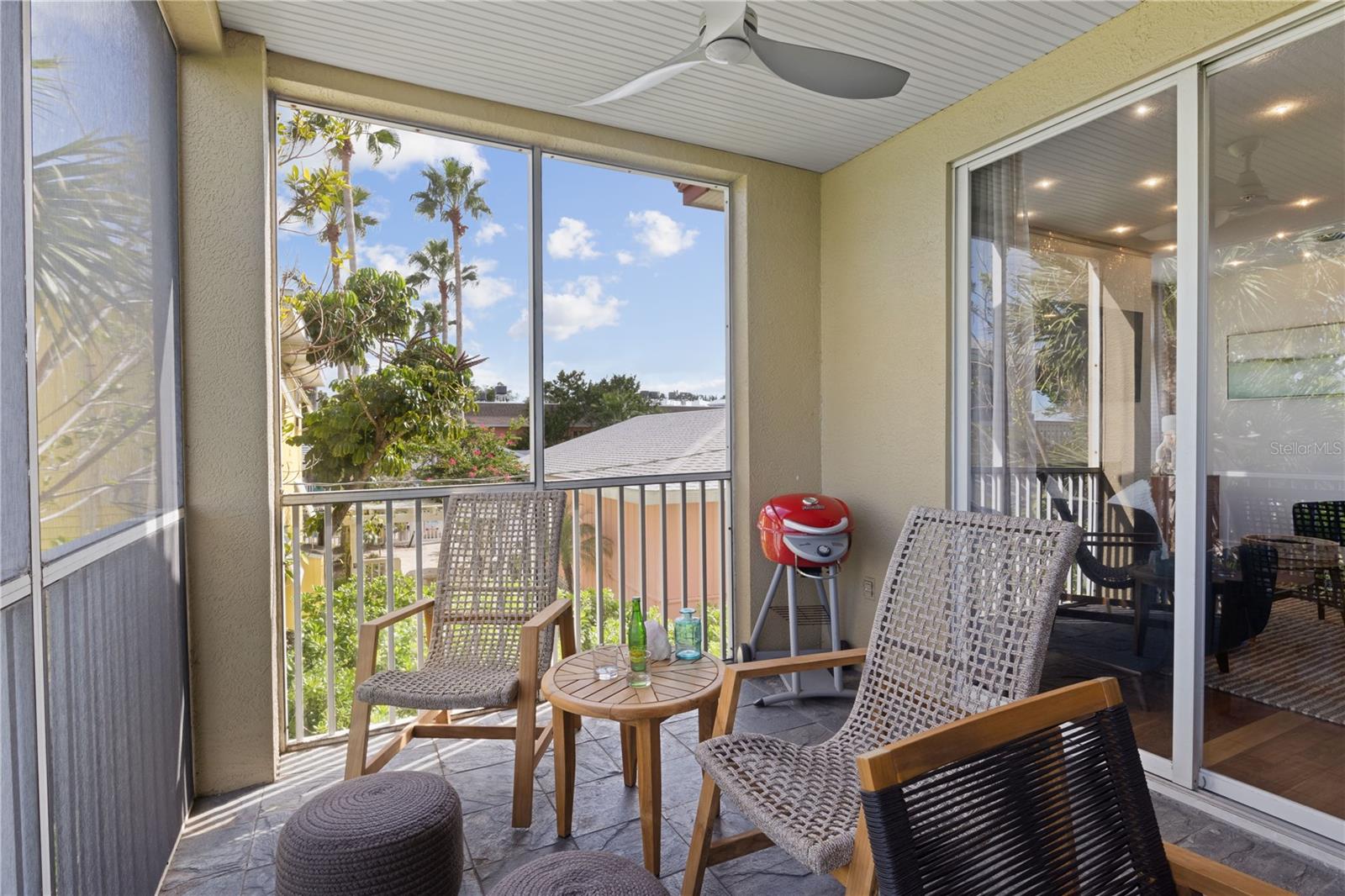 Image 14 of 73 For 301 17th Street N