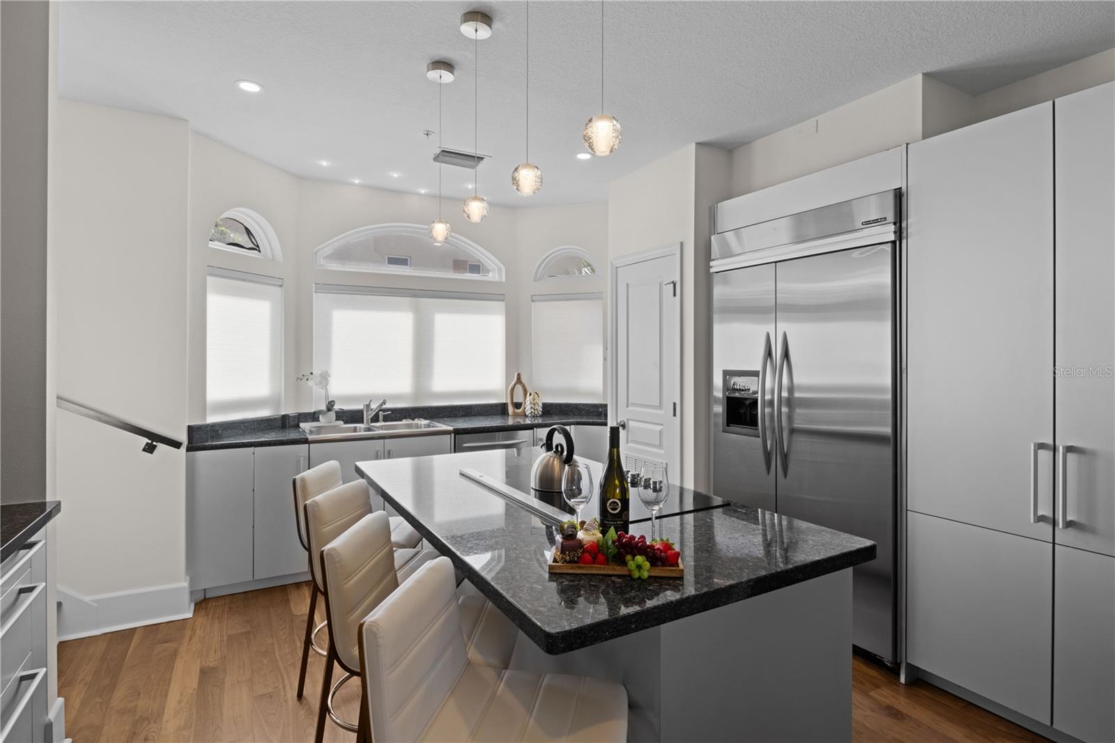 Image 24 of 73 For 301 17th Street N