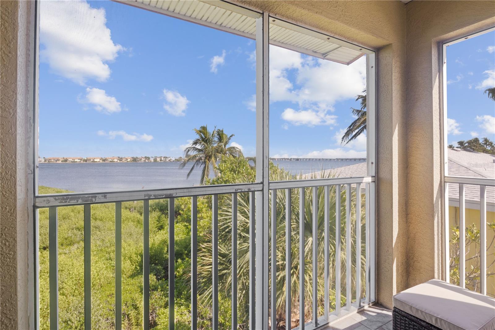 Image 44 of 73 For 301 17th Street N