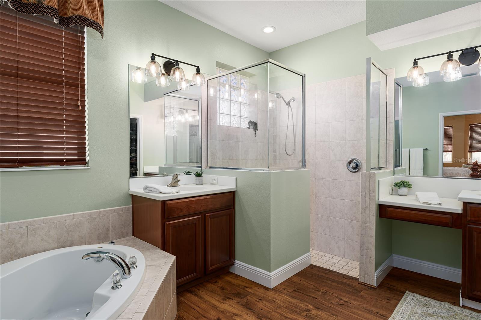 Image 25 of 65 For 6552 Tailfeather Way