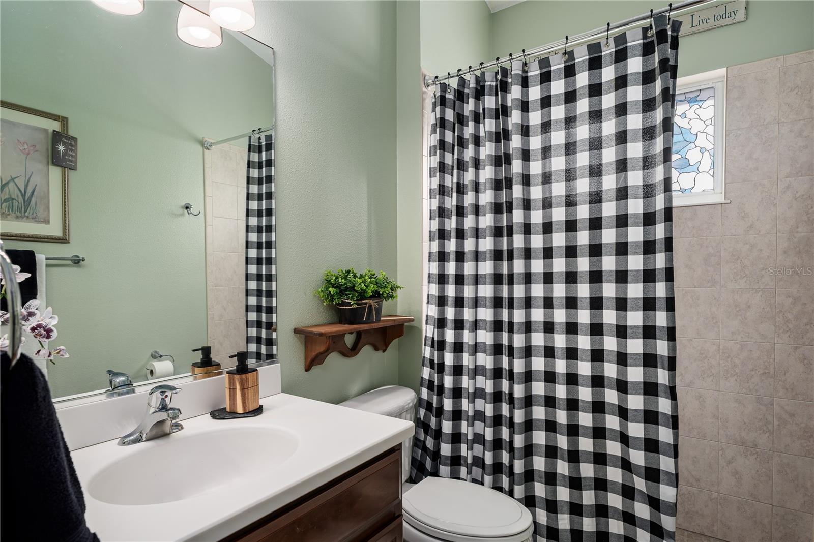 Image 27 of 65 For 6552 Tailfeather Way