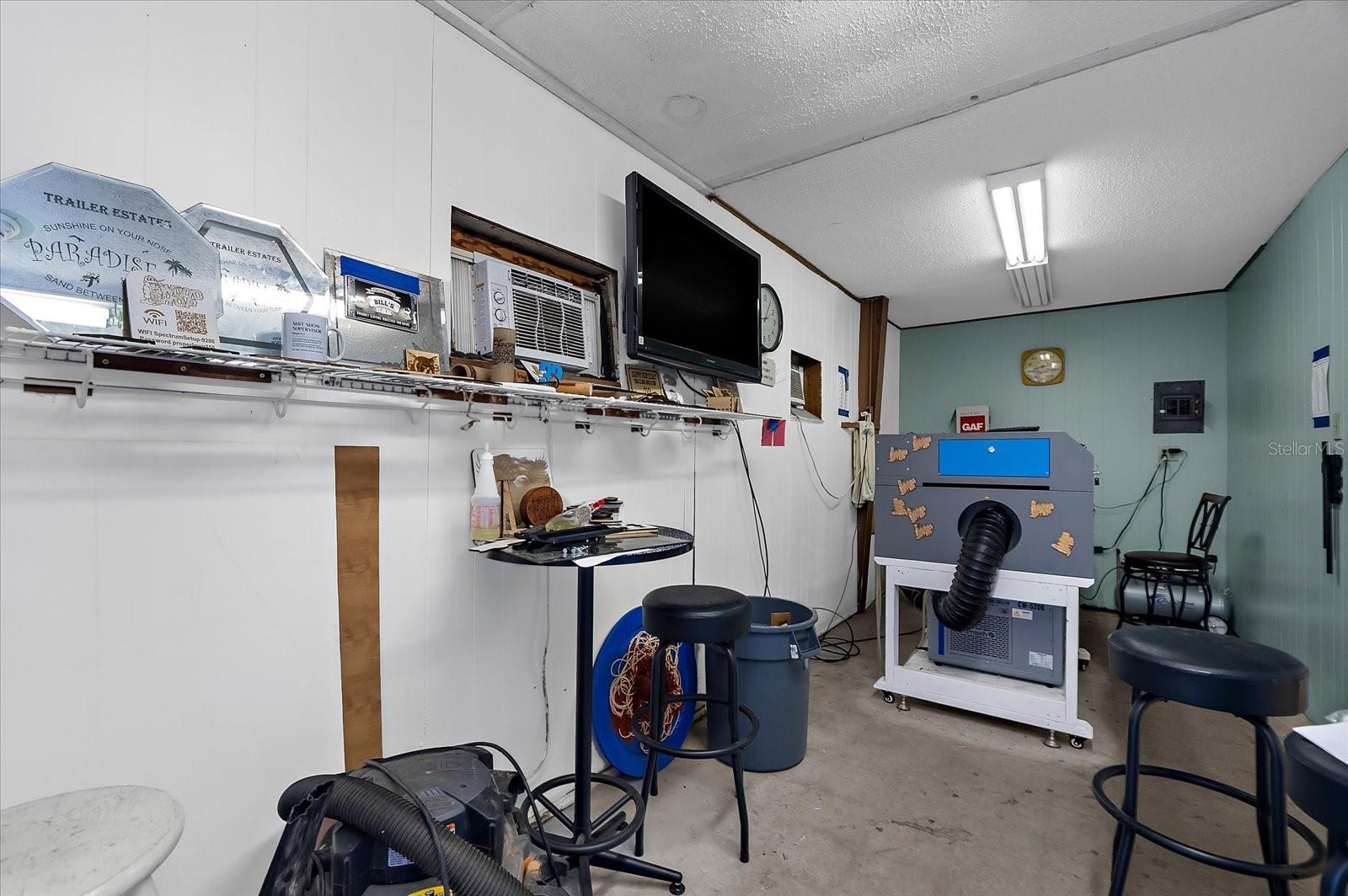 Image 52 of 80 For 6922 Bayou Lane