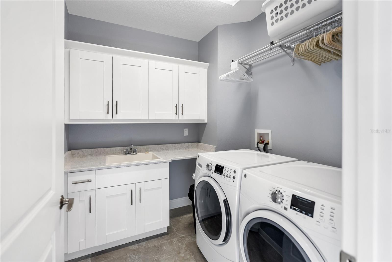 Image 24 of 68 For 7840 34th Avenue W 103