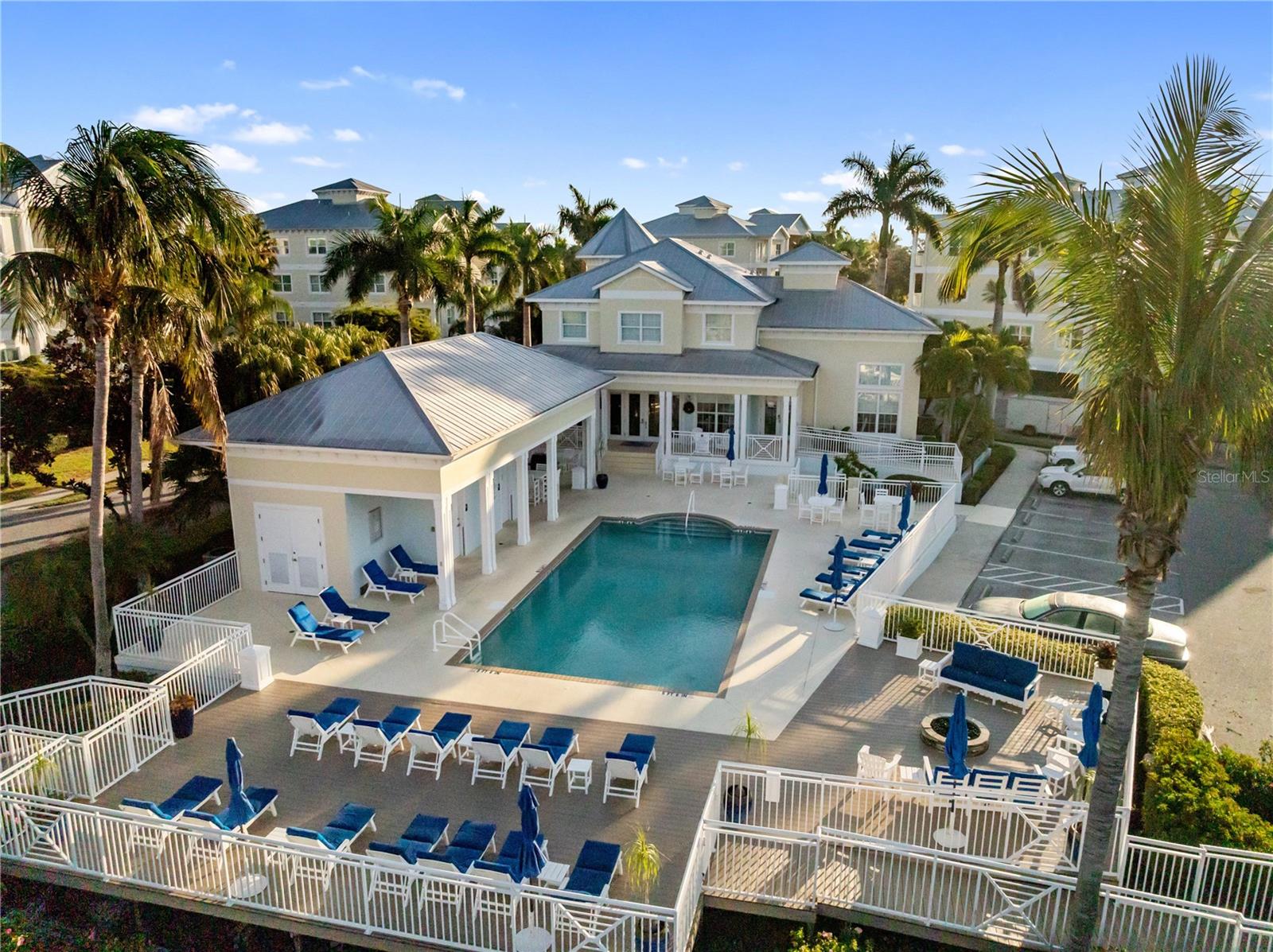 Image 32 of 68 For 7840 34th Avenue W 103