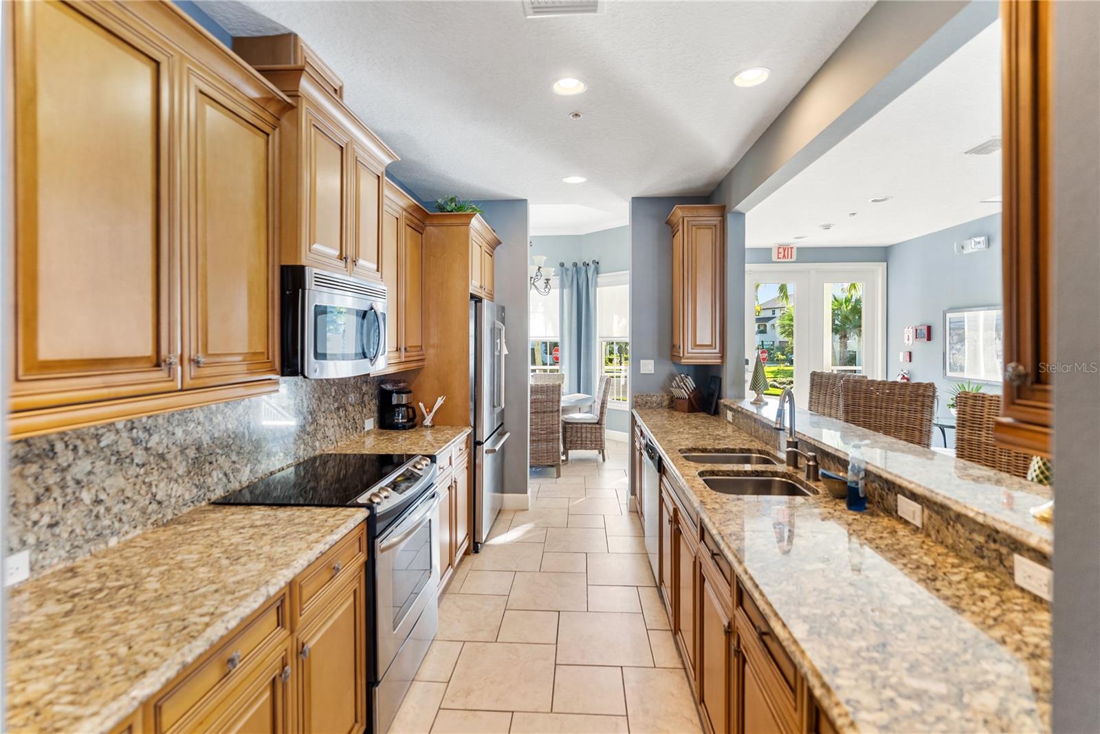 Image 39 of 68 For 7840 34th Avenue W 103