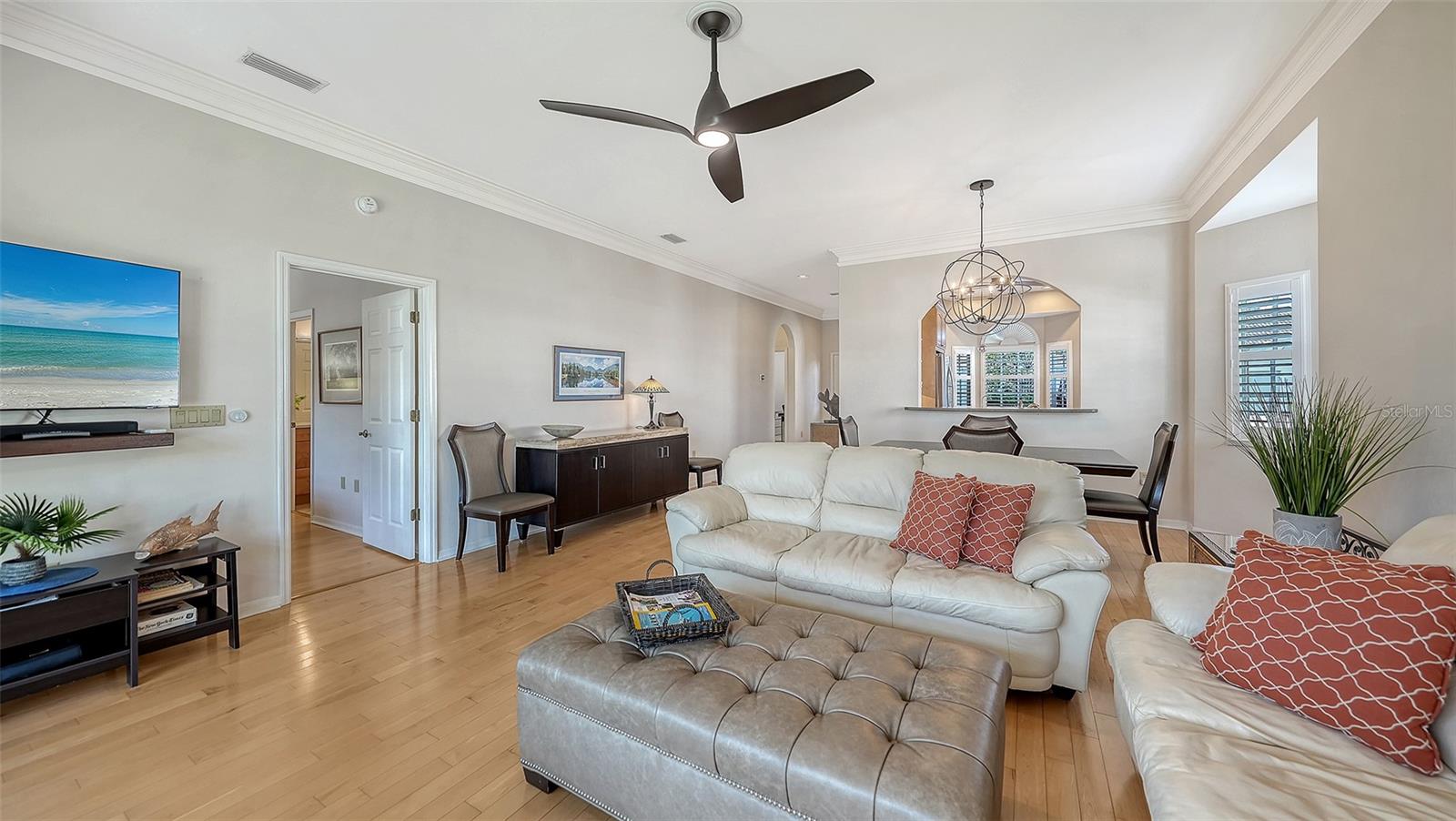 Image 17 of 50 For 5701 Long Common Circle 13