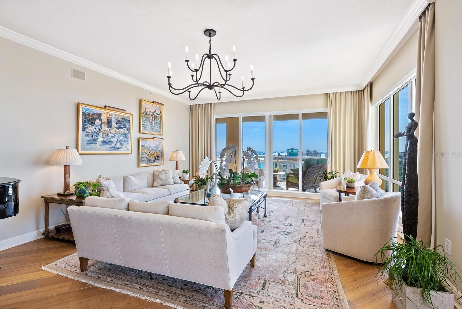 Image 11 of 68 For 35 Watergate Drive 1201