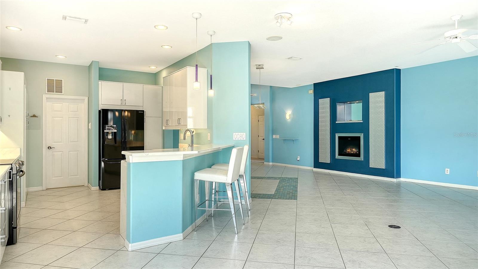 Image 16 of 74 For 4160 Mackay Falls Terrace