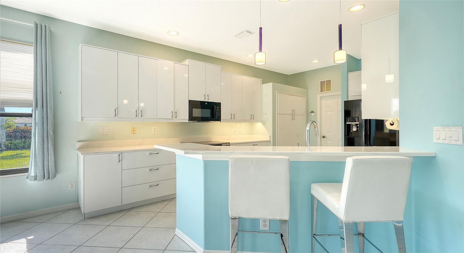 Image 23 of 74 For 4160 Mackay Falls Terrace