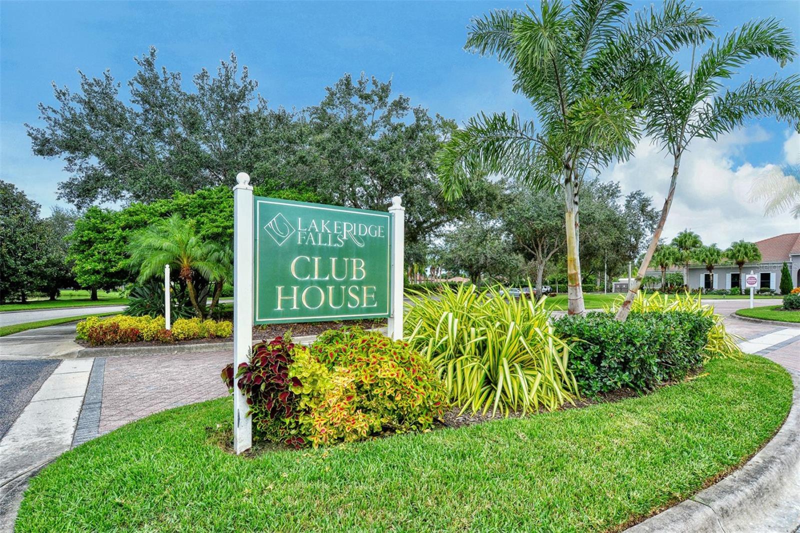 Image 67 of 74 For 4160 Mackay Falls Terrace