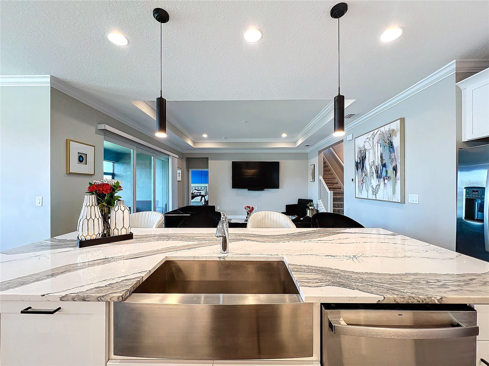 Image 12 of 81 For 5559 Trevesta Place