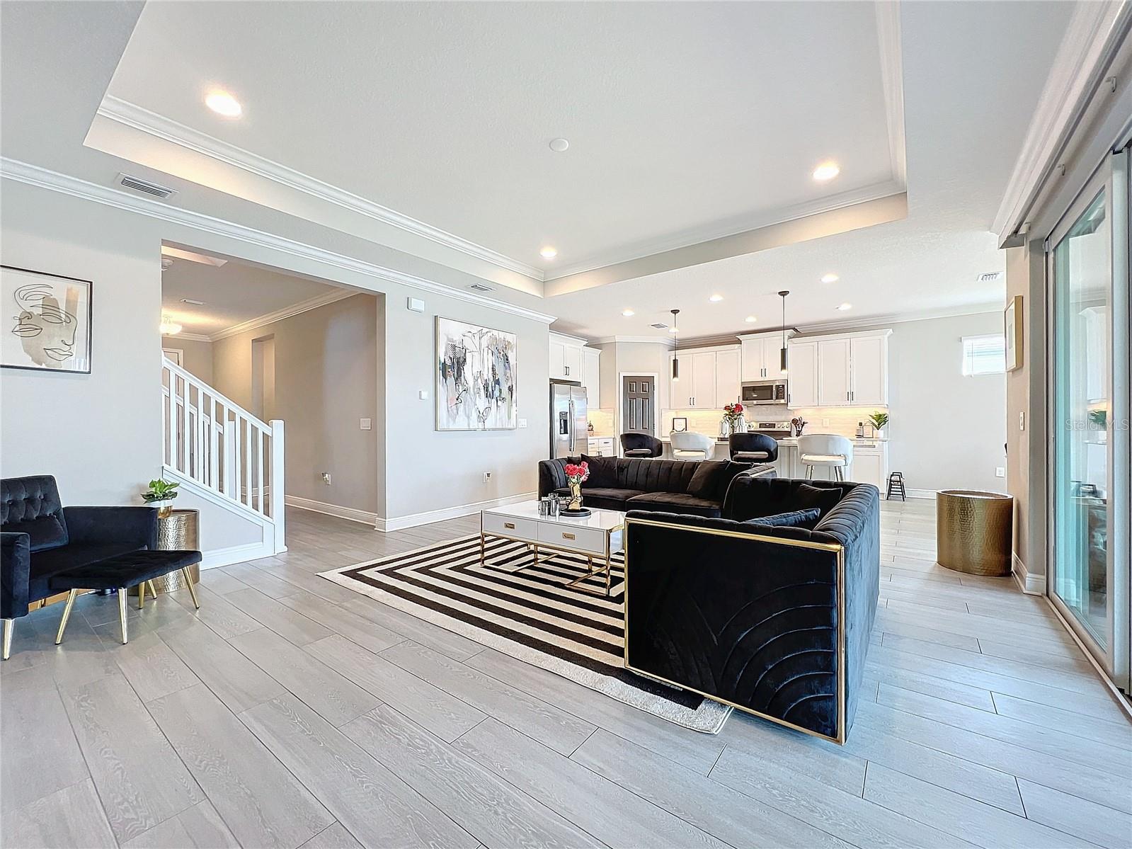 Image 27 of 81 For 5559 Trevesta Place