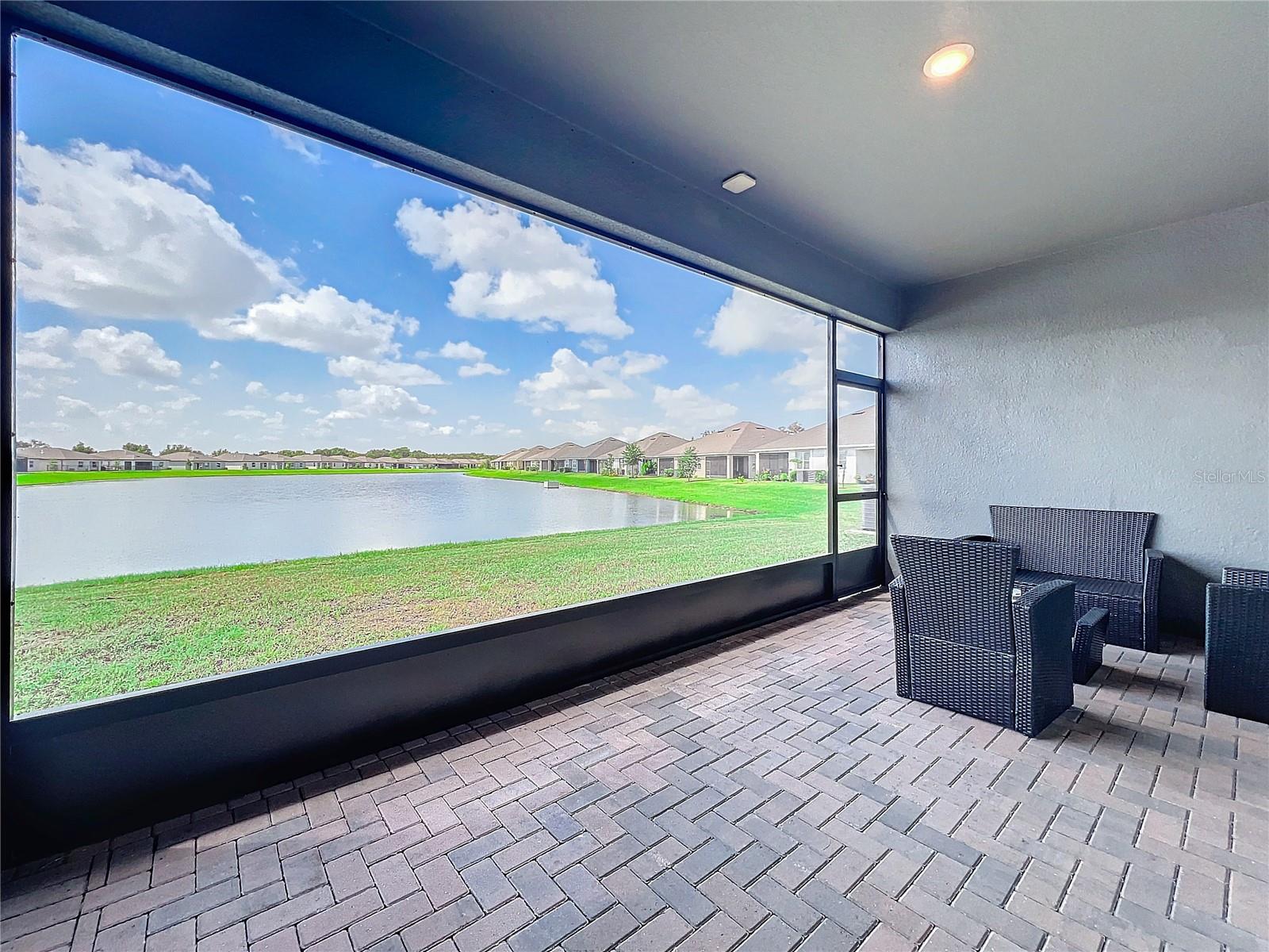 Image 3 of 81 For 5559 Trevesta Place