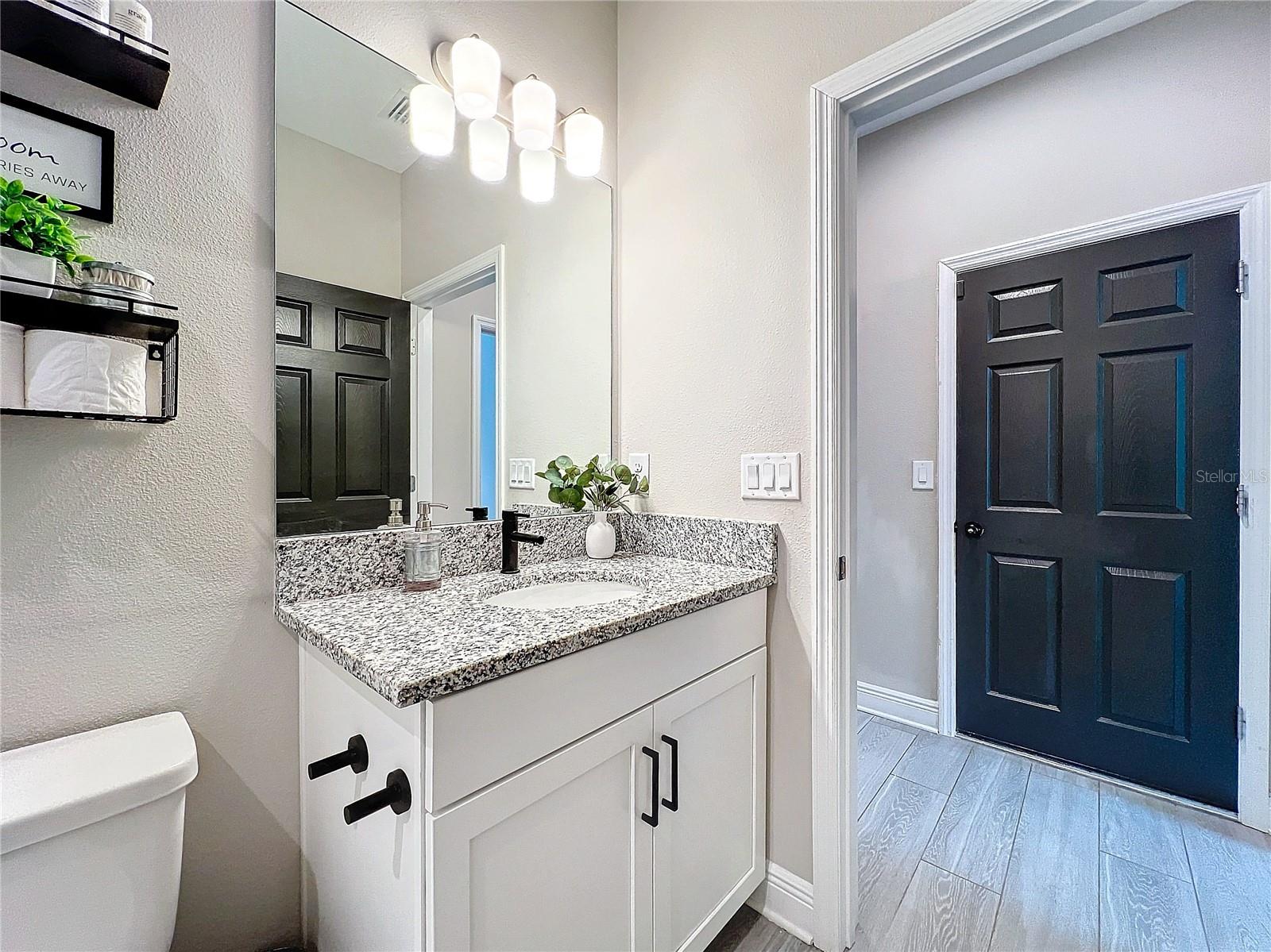 Image 46 of 81 For 5559 Trevesta Place