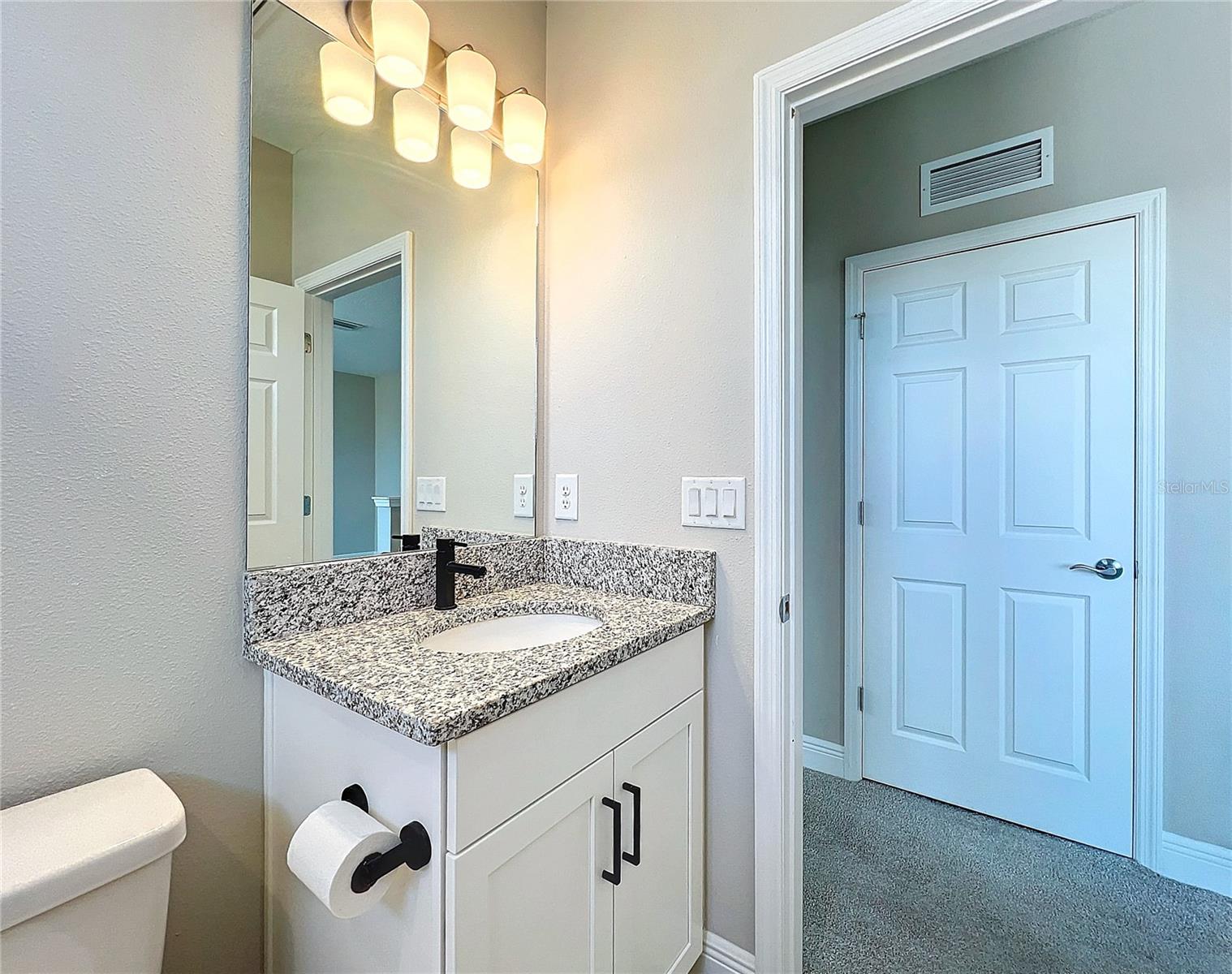 Image 52 of 81 For 5559 Trevesta Place