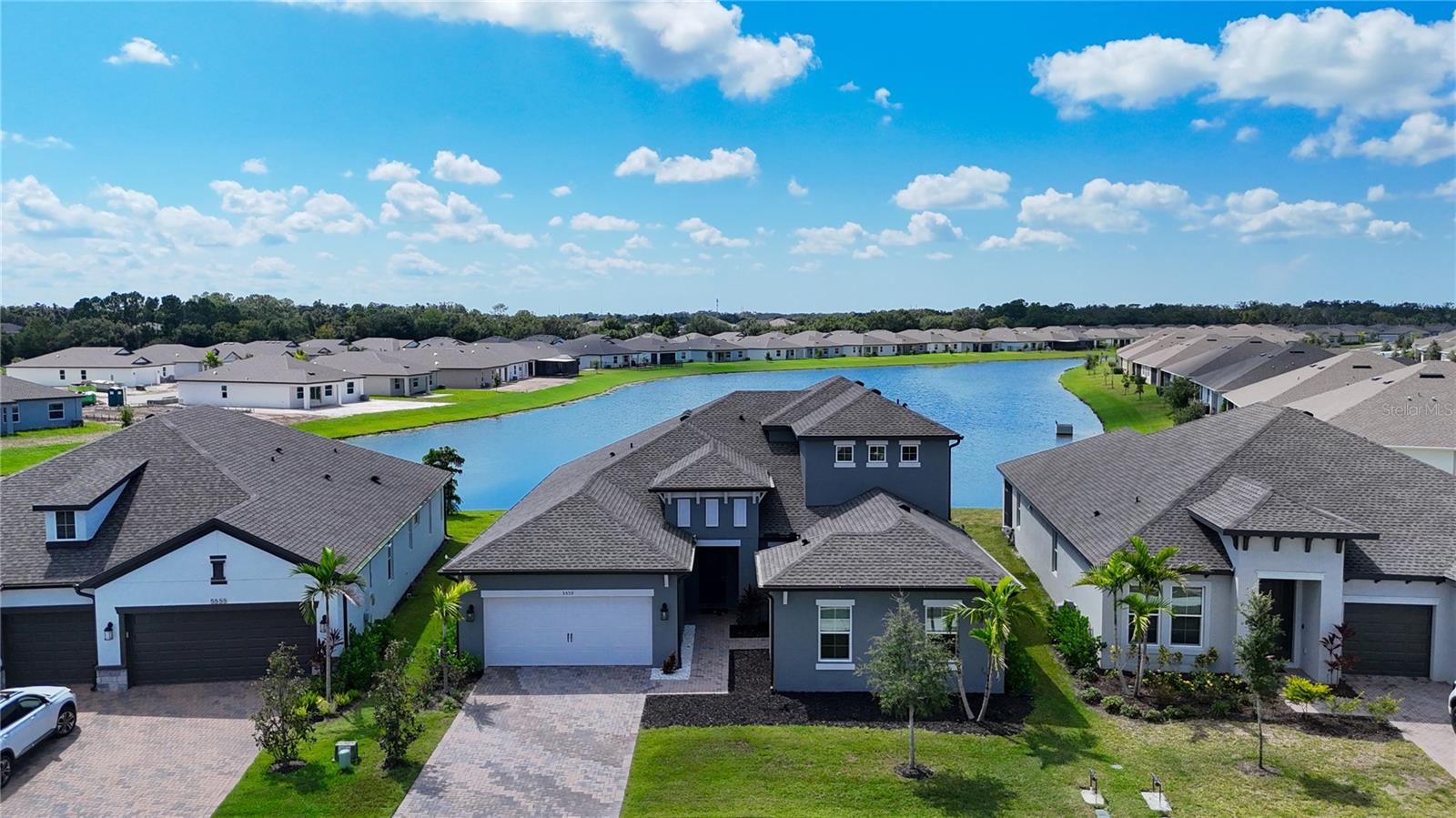 Image 63 of 81 For 5559 Trevesta Place