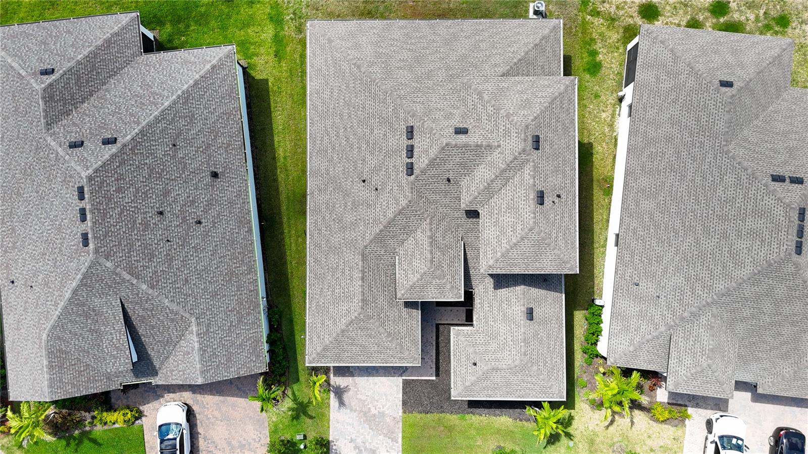 Image 74 of 81 For 5559 Trevesta Place